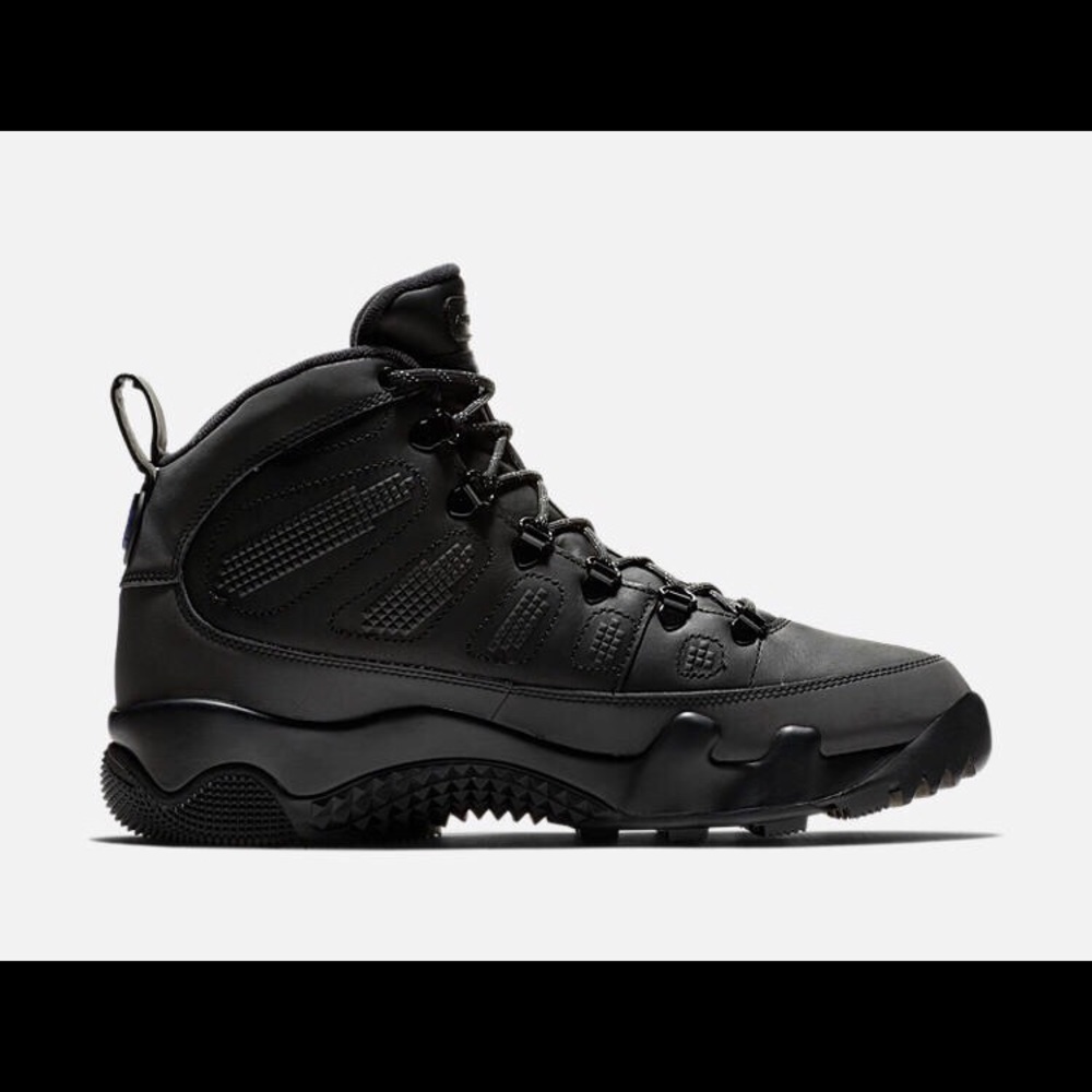 Air Jordan Retro 9 NRG